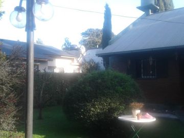 HERMOSA CASA EN VENTA EN LA RESERVA FORESTAL DE ATLANTIDA, CHIPRE 900 -SANTA CLARA DEL MAR-