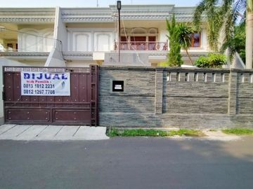 Single House di Pejaten dg Privat Pool Desain Klasik, Furnished HSE-A0541