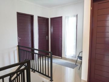 DIJUAL VILLA MEWAH 2 BALKON DI UNGASAN DEKAT PANTAI PANDAWA