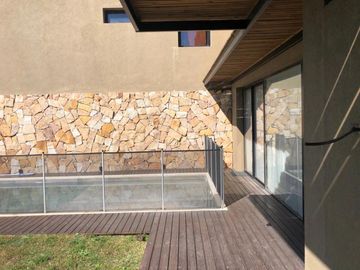 Casa Quinta 6 Ambientes En Venta - Costa Esmeralda, Pinamar