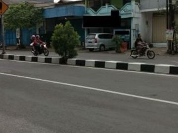 Dijual Ruko / Rumah Usaha 2.5 Lt Raya Kalirungkut Surabaya
