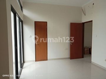 Dijual Rumah Minimalis Modern Turangga Dekat Tol Buahbatu Bandung