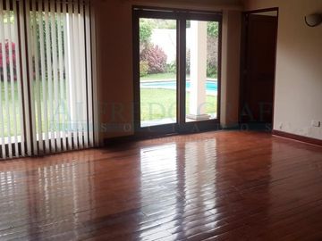 Casas Venta JR. 13 - LA MOLINA