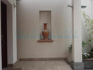 Casas Venta JR. 13 - LA MOLINA