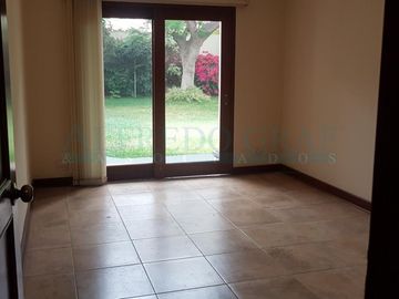 Casas Venta JR. 13 - LA MOLINA