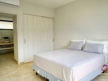 Departamento, 3 albercas, roof top con 5 jacuzzis