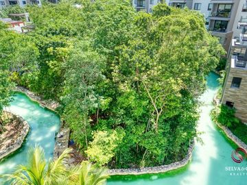 Departamento, 3 albercas, roof top con 5 jacuzzis