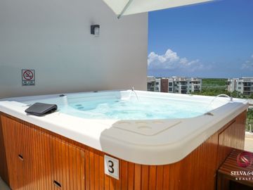 Departamento, 3 albercas, roof top con 5 jacuzzis