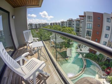 Departamento, 3 albercas, roof top con 5 jacuzzis
