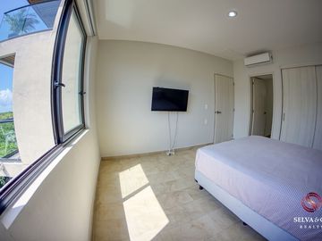 Departamento, 3 albercas, roof top con 5 jacuzzis