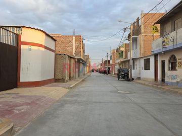 Terreno De 1,157 M² En La Ciudad De Eten | Ubicación Estratégica En Zona De Alto Crecimiento Y Valorización
