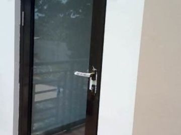 Rumah Murah Baru dekat Jalan Raya Bebas Banjir di Pamulang, Tangerang Selatan