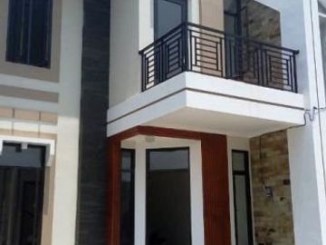 Rumah Murah Baru dekat Jalan Raya Bebas Banjir di Pamulang, Tangerang Selatan