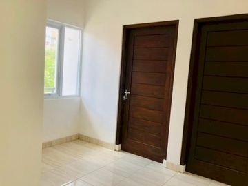 RUMAH 2 LANTAI DI UJUNGBERUNG BANDUNG