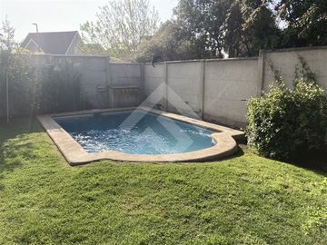 Casa en Venta en MATIAS COUSIÑO Y BURDEOS SUR