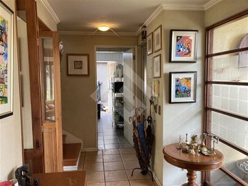 Casa en Venta en MATIAS COUSIÑO Y BURDEOS SUR