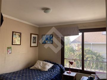 Casa en Venta en MATIAS COUSIÑO Y BURDEOS SUR