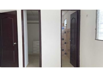 SE VENDE CASA EN LAS CUMBRES