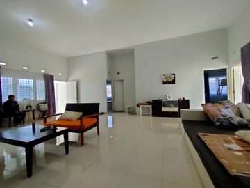 Dijual Rumah Villa di Kota Batu