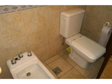 CHALET 4 AMB CON GARAGE - ZONA MATERNO INFANTIL