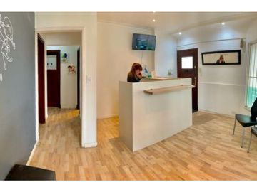 CHALET 4 AMB CON GARAGE - ZONA MATERNO INFANTIL