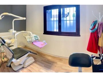 CHALET 4 AMB CON GARAGE - ZONA MATERNO INFANTIL