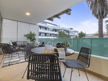 Departamento en venta de 4 dorm. en Lo Barnechea
