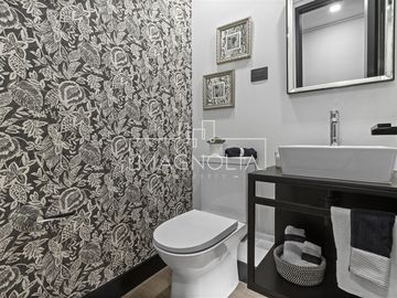 Departamento en venta de 4 dorm. en Lo Barnechea
