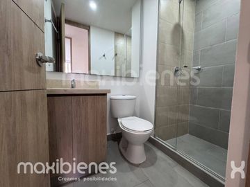 apartamento en arriendo en los colores. Cod A72698