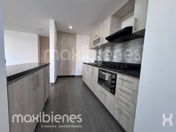apartamento en arriendo en los colores. Cod A72698