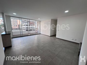 apartamento en arriendo en los colores. Cod A72698