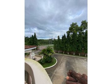 Se Vende amplia casa con piscina en LA CHORRERA , rea Oeste