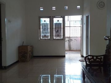Rumah dijual dekat kampus UMM kota malang