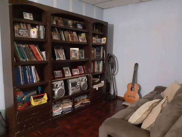 Venta casa de 3 dormitorios en Urdesa Norte