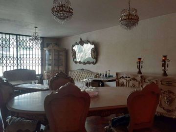 Venta casa de 3 dormitorios en Urdesa Norte