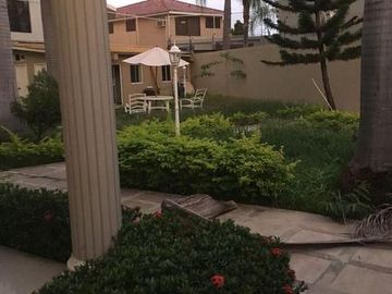 casa venta en puerto azul con piscina