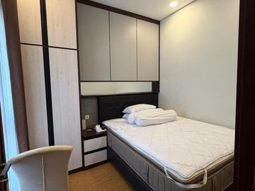 Rumah Dijual Full Furnished di The Eminent Prestigia BSD City Dekat AEON Mall, ICE BSD & Tol - Siap Huni