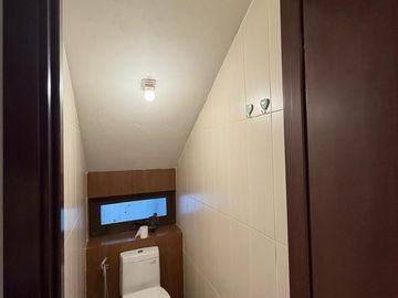 Rumah Dijual Full Furnished di The Eminent Prestigia BSD City Dekat AEON Mall, ICE BSD & Tol - Siap Huni