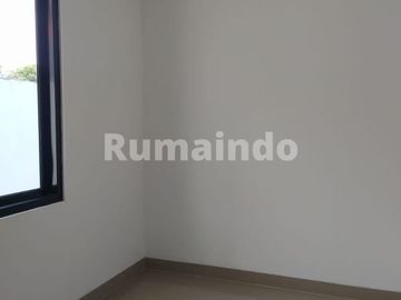 Rumah Murah di Cluster Matoa Golf Tanah Baru Depok