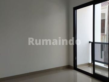 Rumah Murah di Cluster Matoa Golf Tanah Baru Depok