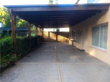 Chalet 5 ambientes con parque. Zona Bosque de Peralta Ramos