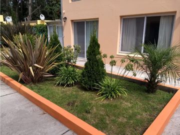 Chalet 5 ambientes con parque. Zona Bosque de Peralta Ramos