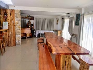 Chalet 5 ambientes con parque. Zona Bosque de Peralta Ramos