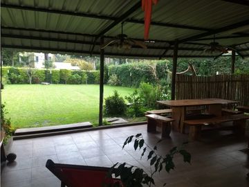 Chalet 5 ambientes con parque. Zona Bosque de Peralta Ramos