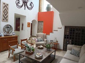 VENTA CASA EN CLÚSTER CON RECÁMARA EN PB LOMAS DE ANGELÓPOLIS PUEBLA CAS 3704 PUE/PC