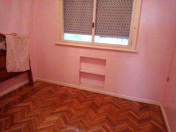 Excelente Departamento de 3 Ambientes. Muy Luminoso