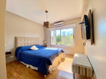 Casa en venta en Parque Leloir