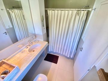 Casa en venta en Parque Leloir
