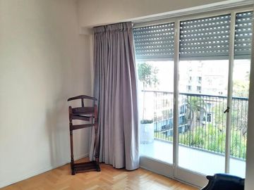 Av. Alvear al 1600 - Recoleta // VENTA con renta: 3 ambientes con dependencia