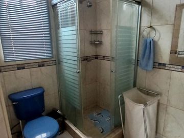 Venta de casa valle de los chillos